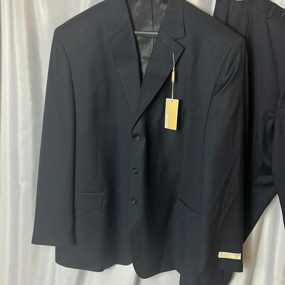 Michael Michael Kors 100% Wool Size 48 X 42W Men’s Suit Black Navy Stripped NWT - Picture 2 of 16